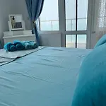 Orange Apartamento *