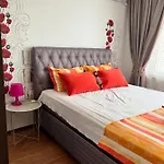 Orange Apartamento *