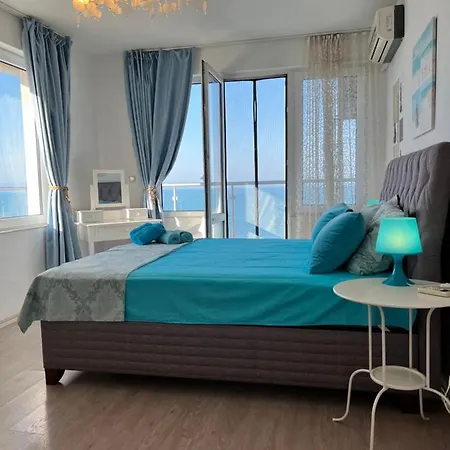 דירה Orange פומורי